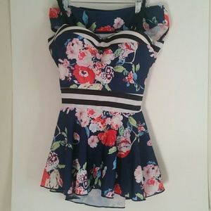 Floral Striped Cute Tankini Swimsuit Medium